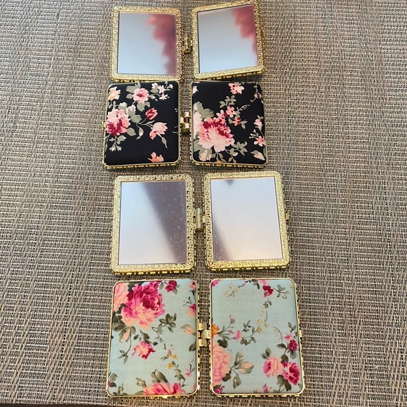#57 Retro Floral Rectangle Compact Mirror - Picture 7 of 9